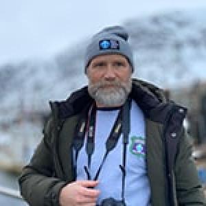 Норвежский министр призвал убивать китов и тюленей